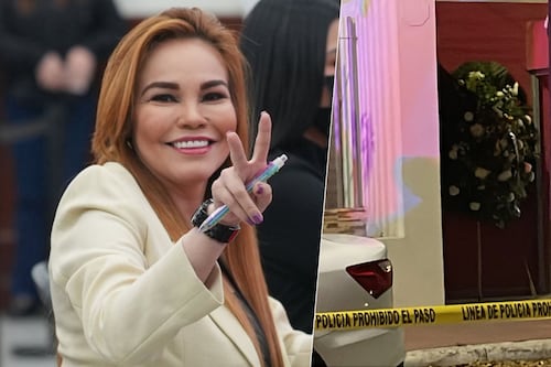 Dejan corona fúnebre en casa de Paola Gárate, diputada del PRI: ‘Alito’ responsabiliza a Morena por amenaza