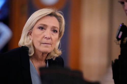 Convicta y candidata: La derechista Marine Le Pen va por su cuarto intento presidencial en Francia