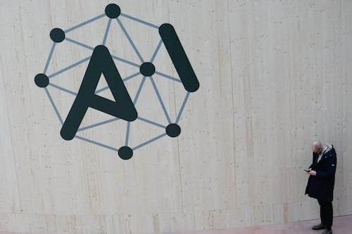 Google se ‘echa de cabeza’ como OpenAI y Anthropic: Revela incidentes de seguridad de Gemini