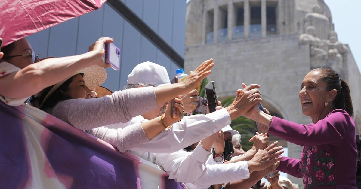 Alcanza Sheinbaum aprobación de 69% en mayo: Encuesta EF