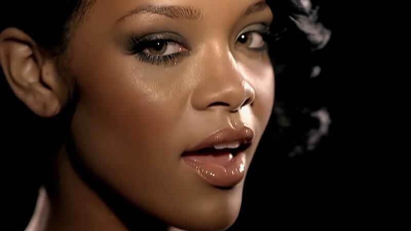 Rihanna: La historia detrás de ‘Umbrella’, el ‘hitazo’ que Britney Spears rechazó