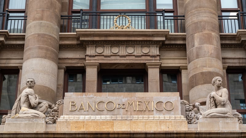 Banxico valorará hacer último recorte de 2026 a la tasa de interés en reunión de mayo