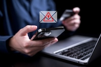 Nueva modalidad de fraude en CDMX: ¿Qué sabemos de los ‘montamultas’ y cómo operan?