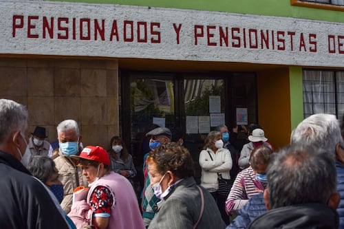Ricardo Monreal pide atender fondo de pensiones de trabajadores en retiro
