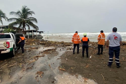 Huracán ‘Simón’ baja a categoría 1 y avanza frente a Nayarit y Jalisco: ¿Dónde lloverá HOY?