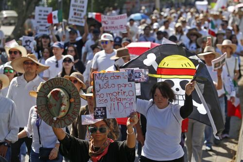 Marcha de la Generación Z: Trasladan a 40 personas al Penal de Puente Grande; denuncian abuso policial