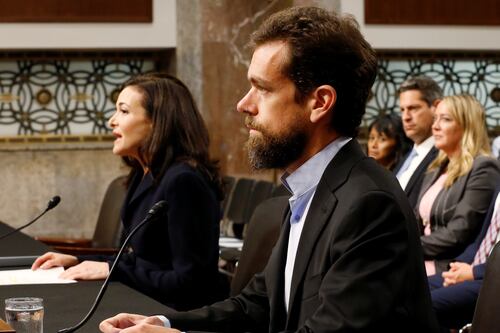 Facebook y Twitter comparecen ante el Congreso de EU para 'defenderse' sobre el uso de sus redes