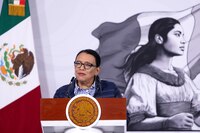 Segob llama a la CNTE a levantar el plantón; asegura que hay avance en las negociaciones con maestros