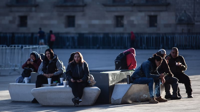 ¡Sal con doble chamarra y guantes! Activan Alerta Roja por frío en CDMX para 5 alcaldías