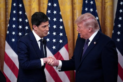 Trump dice que quiere que Kevin Wash, presidente de la Fed, sea independiente: ‘Que no me mire a mí’