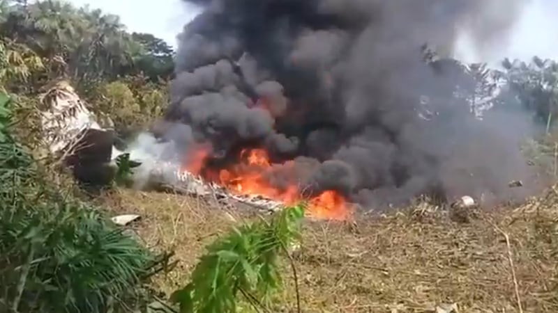 Avión militar se accidenta en Colombia con 125 personas; hay 8 fallecidos y 83 heridos