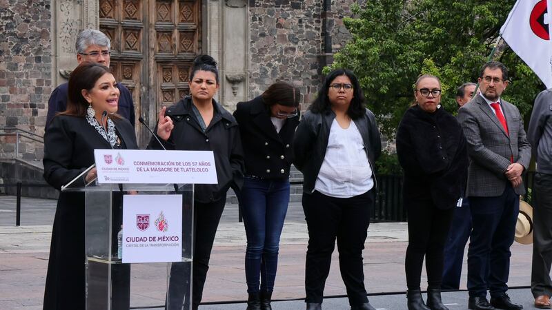 Movimiento Estudiantil de 1968 está vivo y es referente de la lucha, dice Clara Brugada desde Tlatelolco