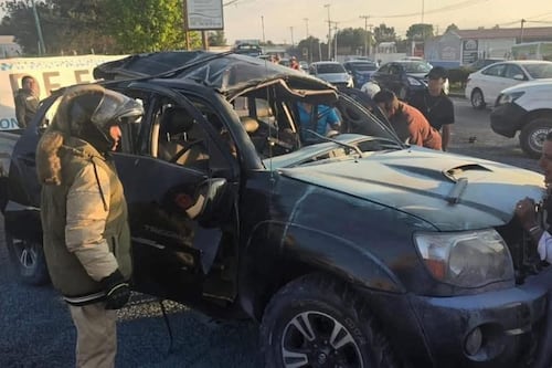Mueren dos personas por explosión de camioneta cerca del AIFA; uno sería operador del Cártel de Sinaloa