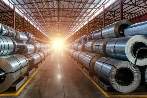 Operación Limpieza: México cancela permisos de importación de acero a 350 empresas e investiga a 400 más