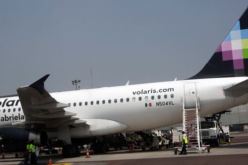 Volaris cancela vuelos a Mazatlán, Tepic y Colima por huracán 'Willa'