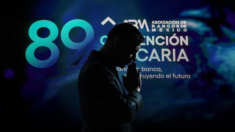 La banca y el gobierno: hay que salir del “modo anuncio”