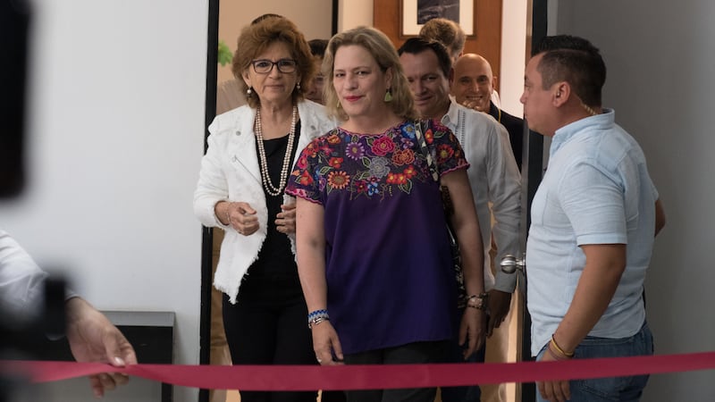 Josefa González Blanco, titular de Semarnat, presenta su renuncia a AMLO tras retrasar vuelo comercial