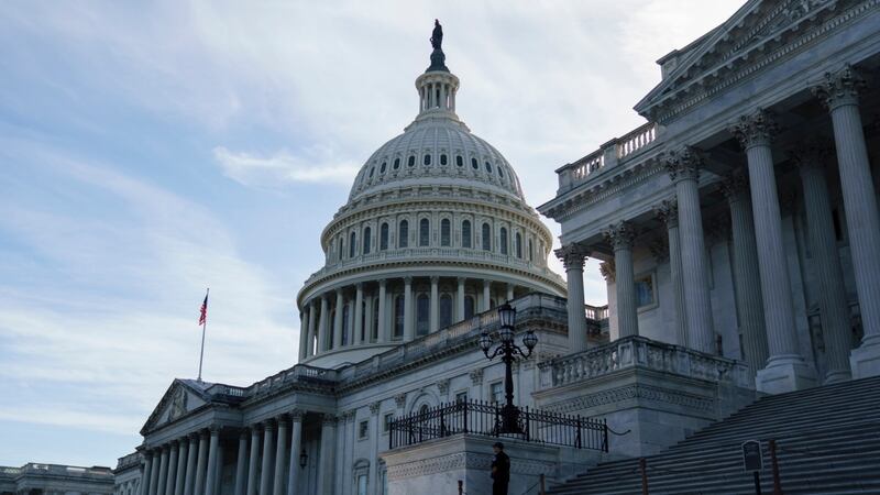 Washington seguirá fuera de servicio: Cierre del gobierno continuará al menos hasta el lunes