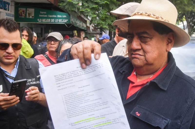 ‘Nos han dado largas’: CNTE acusa que SEP e ISSSTE incumplieron promesa de reunirse con maestros
