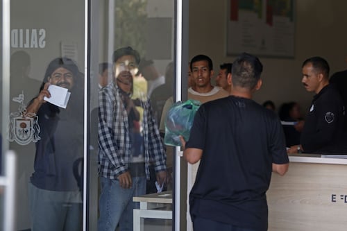 Vinculan a proceso a 4 detenidos en protesta por el agua en Guadalajara; enfrentarán juicio en libertad