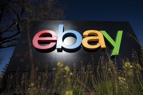 ¿Tú también, Ebay? Dejará sin ‘chamba’ a mil personas y reducirá a contratistas