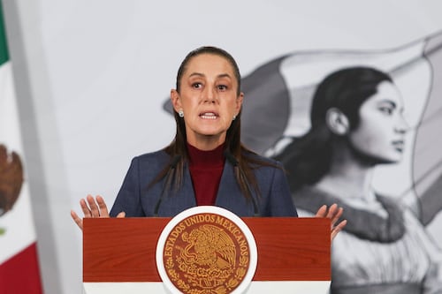 Ella es ‘Ceci’, la ‘robocop’ del C5 de Edomex: Ayuda en videovigilancia y monitoreo