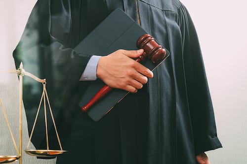 Senado suspende discusión sobre jueces sin rostros: ¿Qué dice la iniciativa?