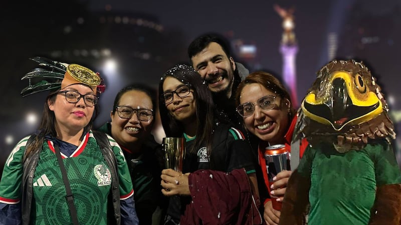 ‘Tenemos todo para llegar a la final’: Así fue el festejo en el Ángel tras el triunfo del Tri sobre Corea