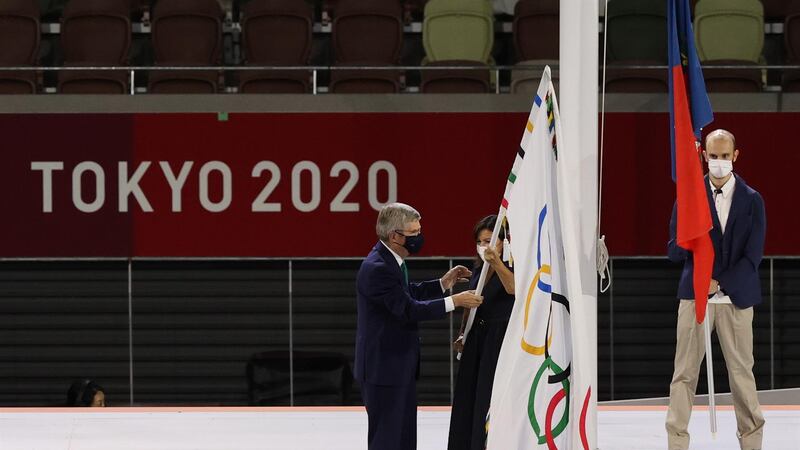 “Nos dieron el mejor regalo: esperanza”, dice Bach a los atletas de Tokio 2020