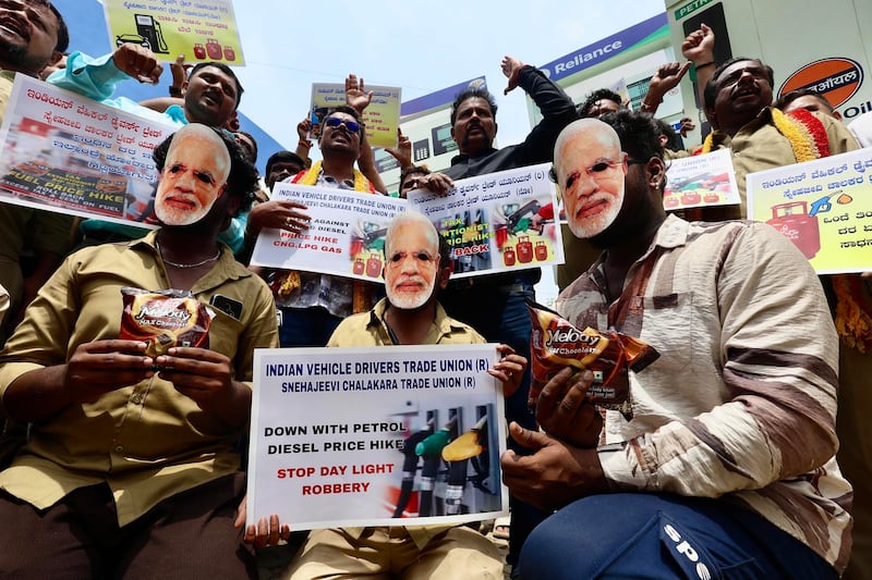 El ‘Partido de las Cucarachas’, el movimiento que pretende ‘derrocar’ a Modi en la India