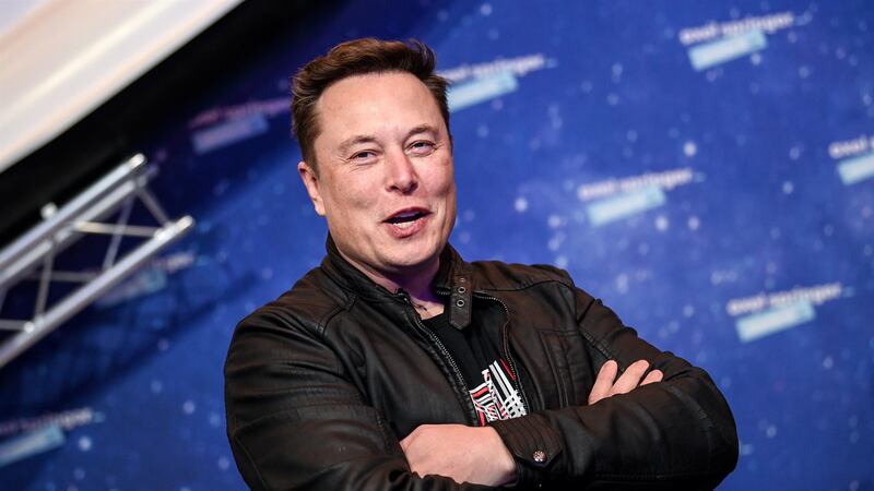 Elon Musk causa ‘tsunami bursátil’ tras confusión sobre compra de Twitter