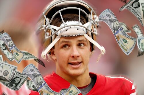 Tras los pasos de Tom Brady: ¿Cuál es el salario de Brock Purdy, el quarterback peor pagado en la NFL?
