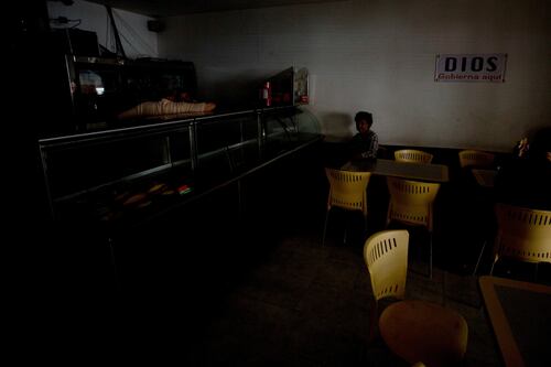 Se registra apagón en Caracas