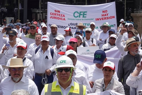 Más de 93 mil jubilados de Pemex, CFE, Banobras y LFC enfrentarían recortes de hasta 60% en sus pensiones