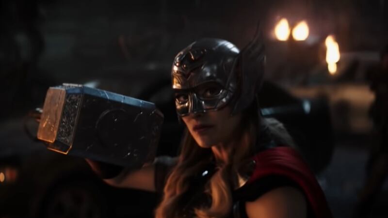 Natalie Portman toma el martillo: Esto se sabe de su regreso en ‘Thor: Love and Thunder’