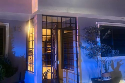 Adolescente de 15 años dispara contra su padre y hermano en Toluca; se entrega a policías