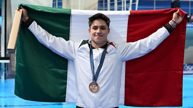 Osmar Olvera ganó plata y bronce en París 2024: ¿Cuánto dinero se llevará el clavadista por dos medallas?