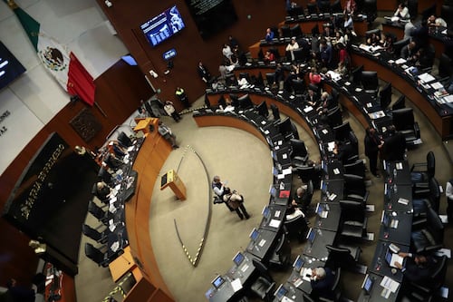 PT aprueba ‘Plan B’ de Sheinbaum sin revocación de mandato en 2027; dictamen llegará a Diputados