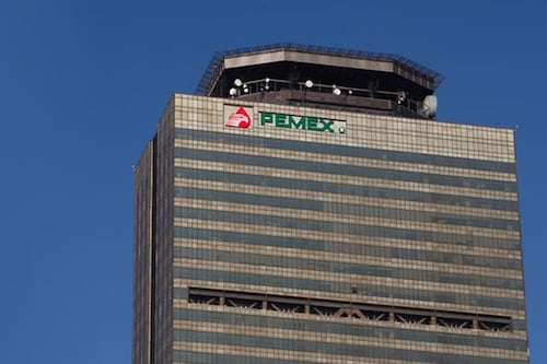 Seguros contra deuda de Pemex se disparan
