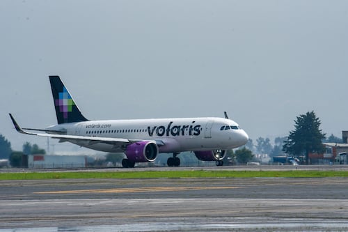 Volaris y Viva pierden 1.6 mdd diarios en primer trimestre: Precio del combustible es responsable