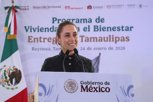 Ingresos por aduanas aumentan 25% durante 2025; Sheinbaum anuncia meta para este año