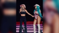 ‘Aún brillas con tanta intensidad’: Así fue el concierto de Karol G que llevó a Anahí al escenario