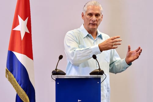 Cuba amenaza a Trump por decir que se ‘adueñará’ de la Isla: ‘Cualquier agresor chocará con resistencia’