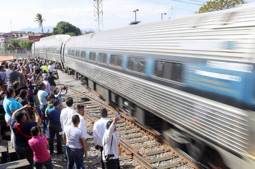Tren Interoceánico llegará a Guatemala, anuncia AMLO tras confirmar reunión con Bernardo Arévalo