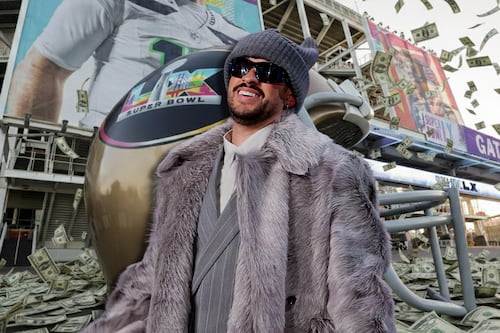 ¿Cuánto va a ganar Bad Bunny? Las cifras históricas detrás del medio tiempo del Super Bowl LX