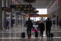Marina y Sedena tendrán más de 5 mil mdp por alza en tasa de aeropuertos