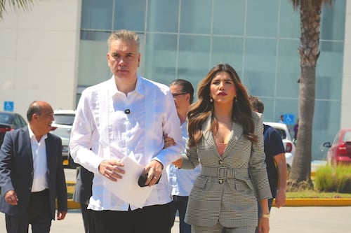 Karina ‘N’ saldrá en libertad: Acuerda disculpa pública y reparación del daño con Waldo Fernández