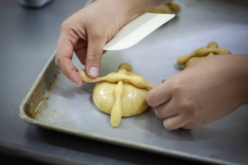 El panadero con el pan y la incertidumbre