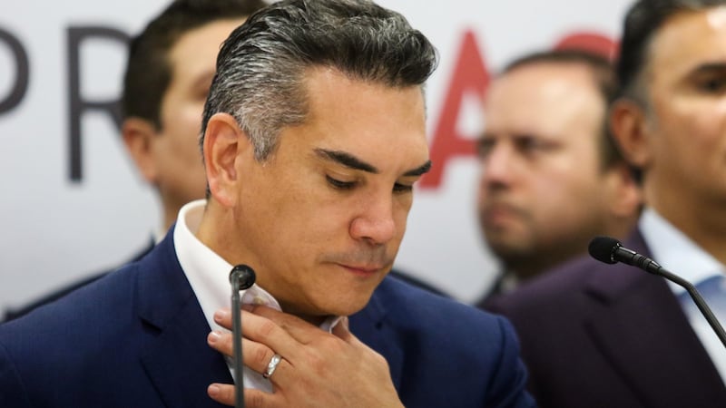 ASF ‘canta tiro’ a ‘Alito’ Moreno; lo denuncia por irregularidades cuando era gobernador