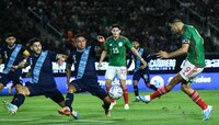 Raúl Jiménez rompe sequía de 14 meses sin gol con Selección Mexicana en triunfo vs. Guatemala